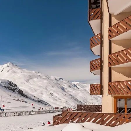 Pierre & Les Temples Du Soleil فال تورُن